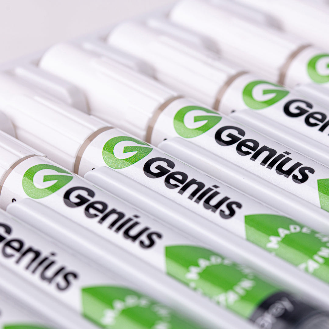 Genius Scratch Repair Touch Up Pen for UPVC Windows and Doors, Laminate and Furniture